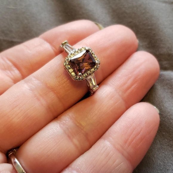 Ring - Picture 2 of 2